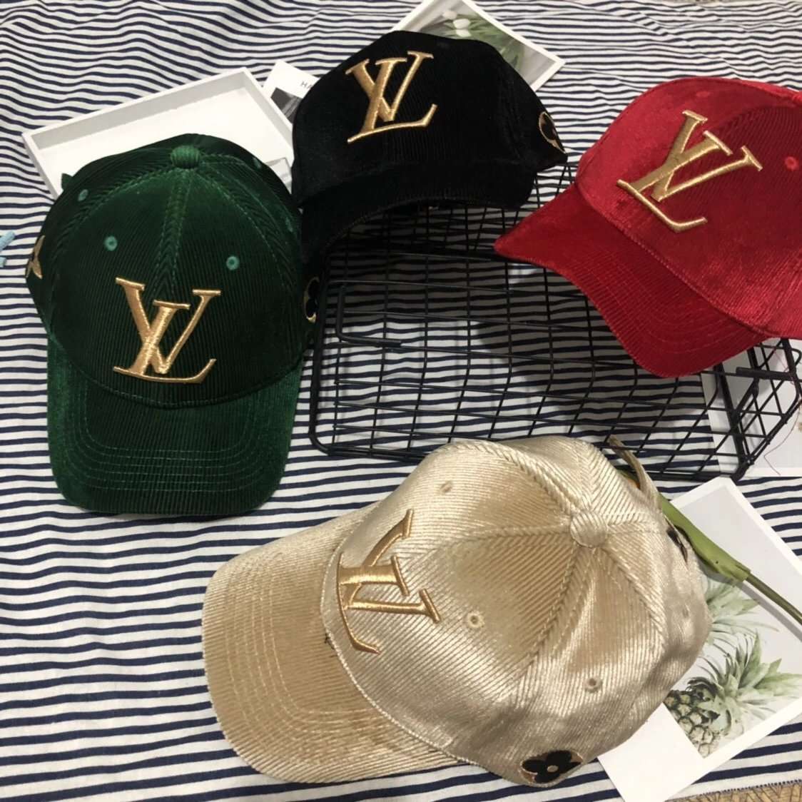 womens caps and hats