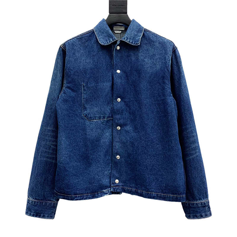 Denim Jacket With Bee Embroidery On The Back Traditional Cuff Pockets And Fasteners Can Be Combined With T Shirt Sports Trousers Women Jacket Ladies Jacket From Deesse 58 45 Dhgate Com