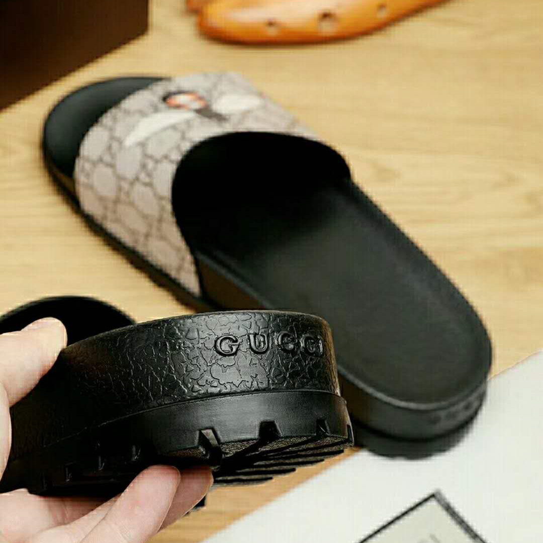 new slippers design 2020 men's