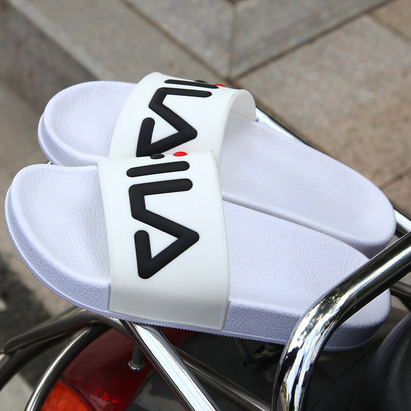 name brand slippers for men