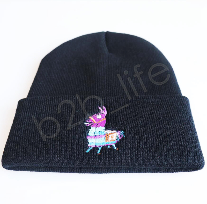 Мармалато шапка ушанка. Лама шапки. Лама шапки. Лама в шапке. Лама шапки.